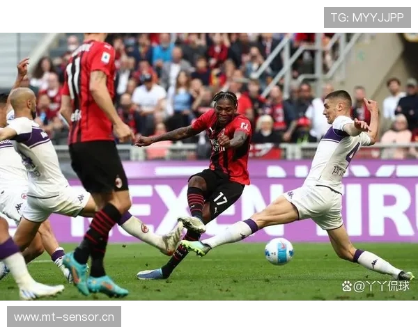 AC米兰关键战连续失利,防守漏洞与进攻乏力问题逐步显现 AC米兰关键战连续失利,防守漏洞与进攻乏力问题逐步显现