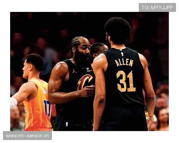 威斯布鲁克提升突破效率，挡拆助攻次数超哈登明显拉开差距